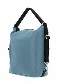 Borsa a spalla sintetica blu chiaro con manico nero, dotata di chiusura con zip e tasca laterale. Texture liscia, design moderno e forma rettangolare.