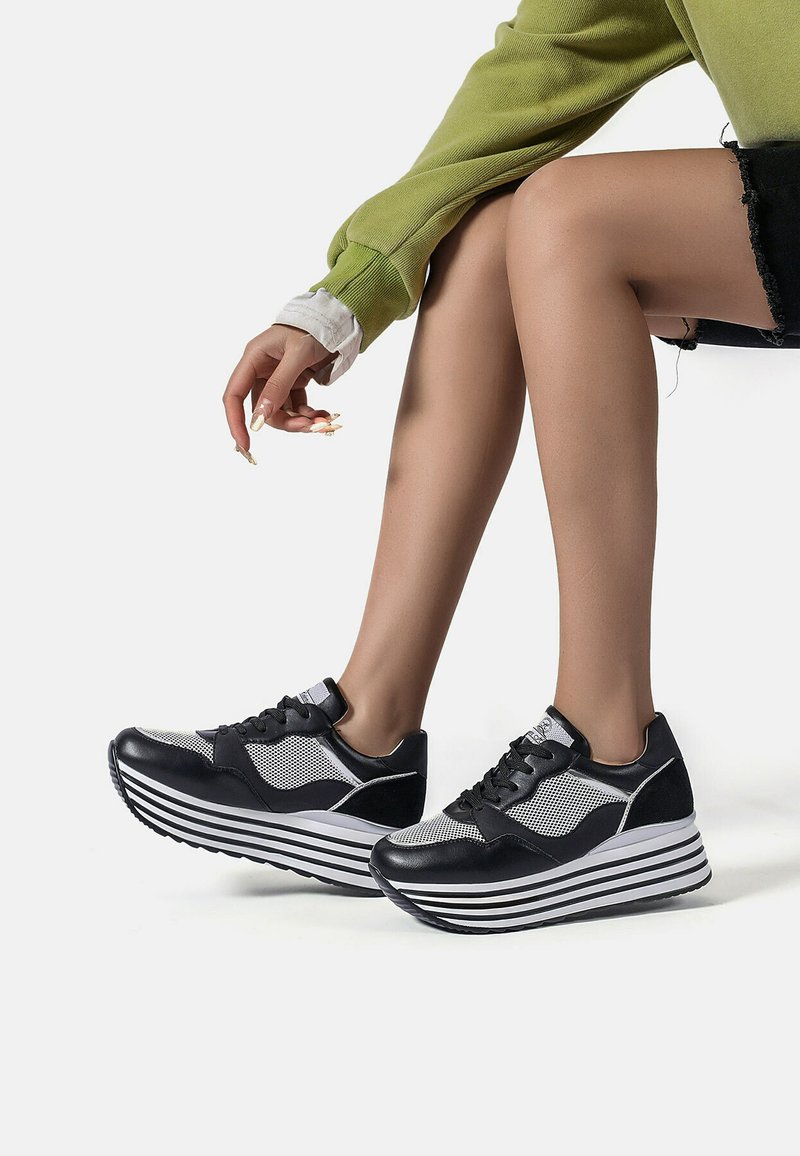 Sneakers Queen Helena QUEEN HELENA Sneakers Platform Donna - Scarpe Con