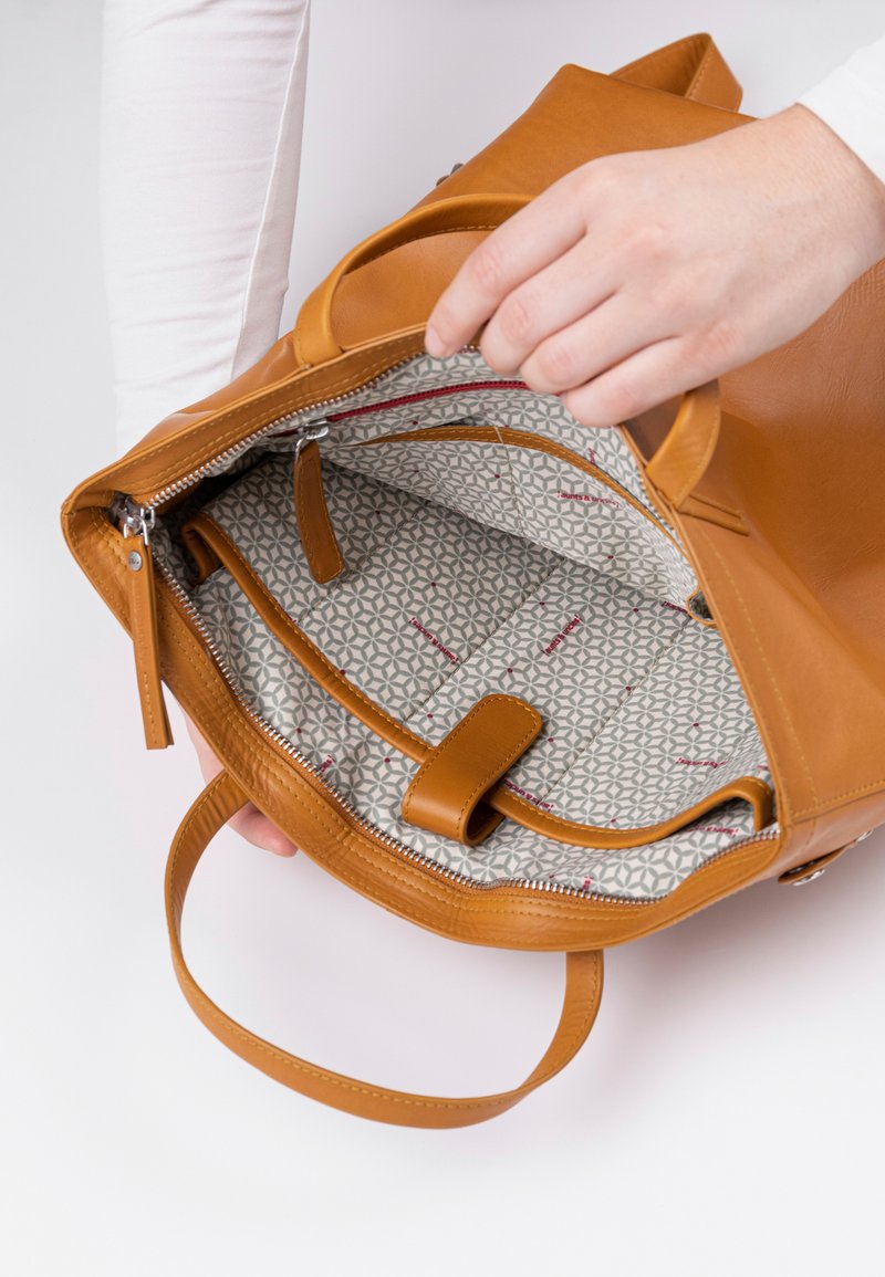 Aunts & Uncles LOQUAT - Rugzak - golden dandelion