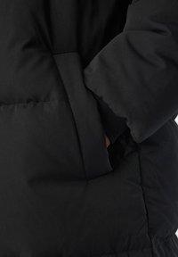 Object Dunfrakker - black