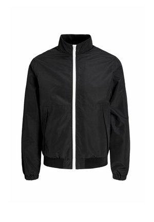 Giacca bomber nera con colletto alto, cerniera frontale e polsini e orlo elasticizzati. Presenta una texture liscia e un dettaglio in cerniera bianca.
