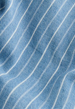 Next TALL FIT- LIGHTWEIGHT  - Denim shorts - blue stripe