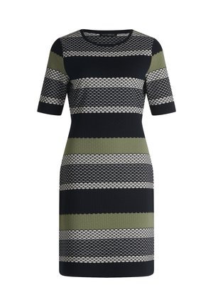 Abito in maglia con strisce orizzontali blu navy, verde oliva e beige. Collo rotondo, maniche corte e tessuto strutturato.