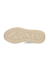 Suola di scarpa in gomma beige con una superficie strutturata e decorata. Presenta un battistrada rettangolare e trapezoidale per aderenza e stabilità.