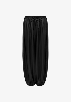 Ohlapne črne satenaste hlače z elastičnim pasom in vezalko, z nabranimi elastičnimi manšetami pri gležnjih.