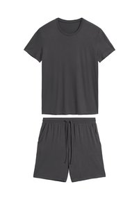 Szara bawełniana koszulka z krótkim rękawem i pasujące szorty. Koszulka ma okrągły dekolt, a szorty mają elastyczny pas z troczkami.