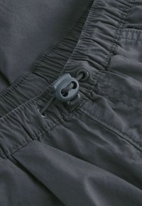 Next TOGGLE REGULAR FIT - Pantalon cargo - charcoal grey