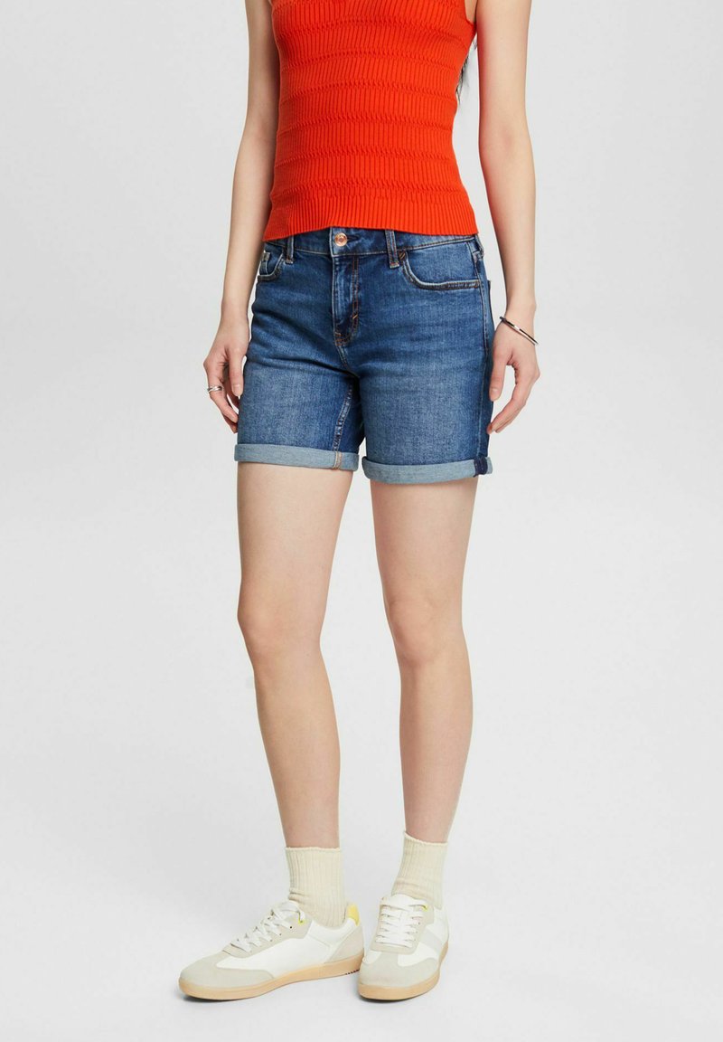 Esprit MR RGLR SHORTS - Short en jean - blue medium washed new