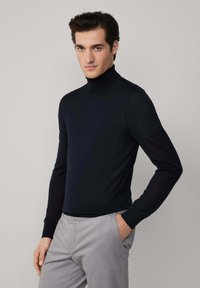 Hackett London ROLL NECK - Stickad tröja - midnight blue