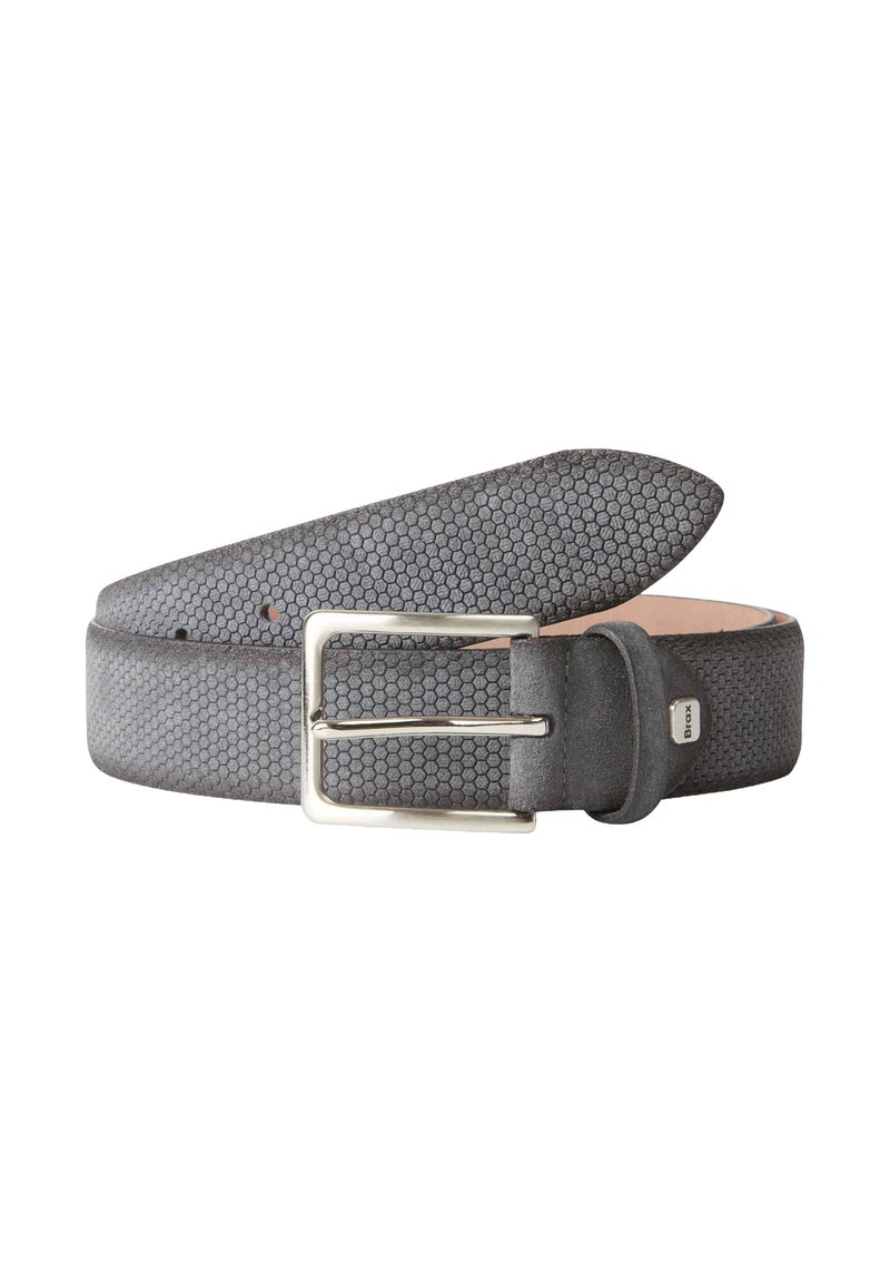 Ceinture grise texturée avec un motif en nid d'abeille, dotée d'une boucle en métal argenté et de finitions en cuir. Se termine par une pointe arrondie.