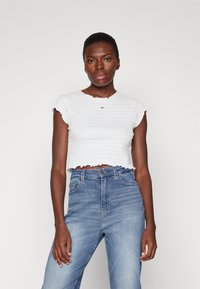 Tommy Jeans SMOCK - Paprasti marškinėliai - white