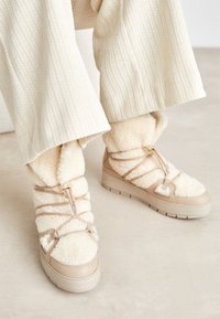 Tommy Hilfiger TEDDY - Vinterstøvler - merino