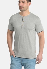 INDICODE JEANS IDTONY - Basic T-shirt - light grey