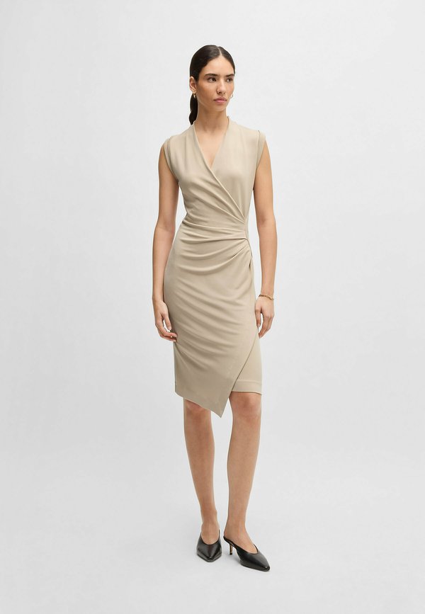 Shift dress - light beige five