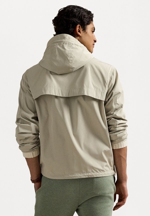 LIGHTWEIGHT HOODED JACKET - Windbreaker - classic stone3