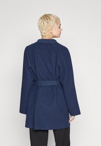 VILA VIJUICE BELT JACKET - Klasisks mētelis - navy blazer