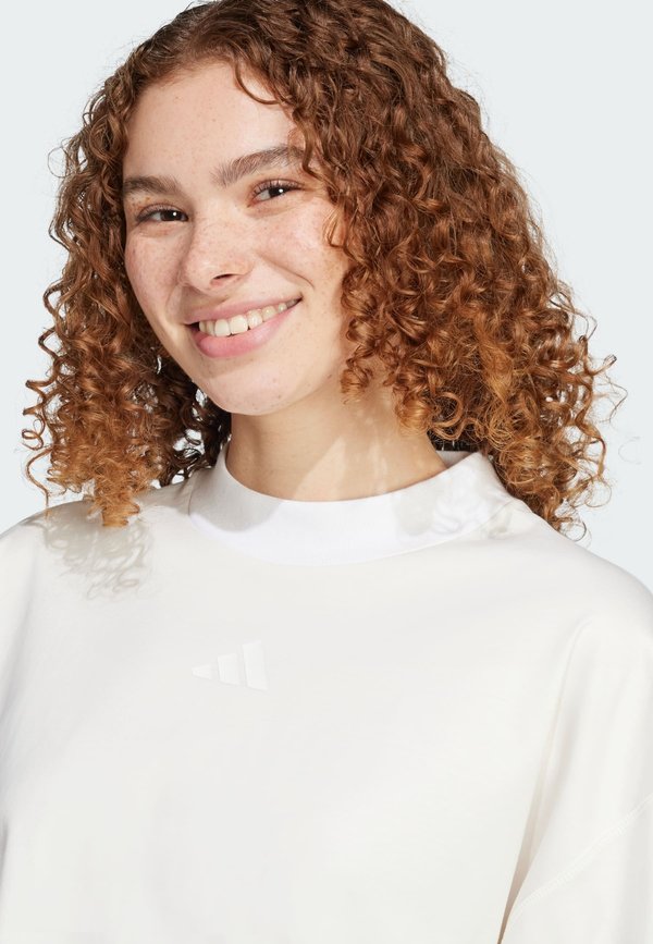 CITY ESCAPE LOOSE TEE - Long sleeved top4