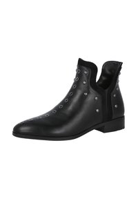Botines de cuero negro con tachuelas plateadas, con punta afilada y paneles laterales elásticos para facilitar su uso. Tacón plano y textura suave.