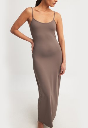 Maxi dress - brown