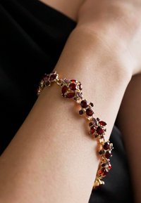 Marchesa Bracelet - gold-coloured