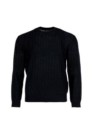 Schwarzer, langärmeliger Strickpullover mit Diamantmuster sowie gerippten Bündchen, Ausschnitt und Saum, präsentiert auf weißem Hintergrund.