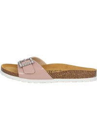 Roze leren slide sandaal met een decoratieve rhinestone sluiting, kurken voetbed en witte rubberen zool. Platte ontwerp, open teen met een textuurafwerking.