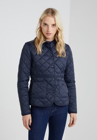 Barbour DEVERON QUILT - Jachetă subțire - navy/pale pink