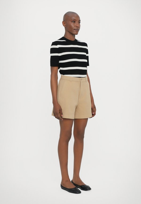 BAGGY  - Shorts - beige4