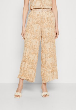 La Strada Unica CLEO 7/8 PLISSE PANT  - Παντελόνι - sandshell/tobacco brown