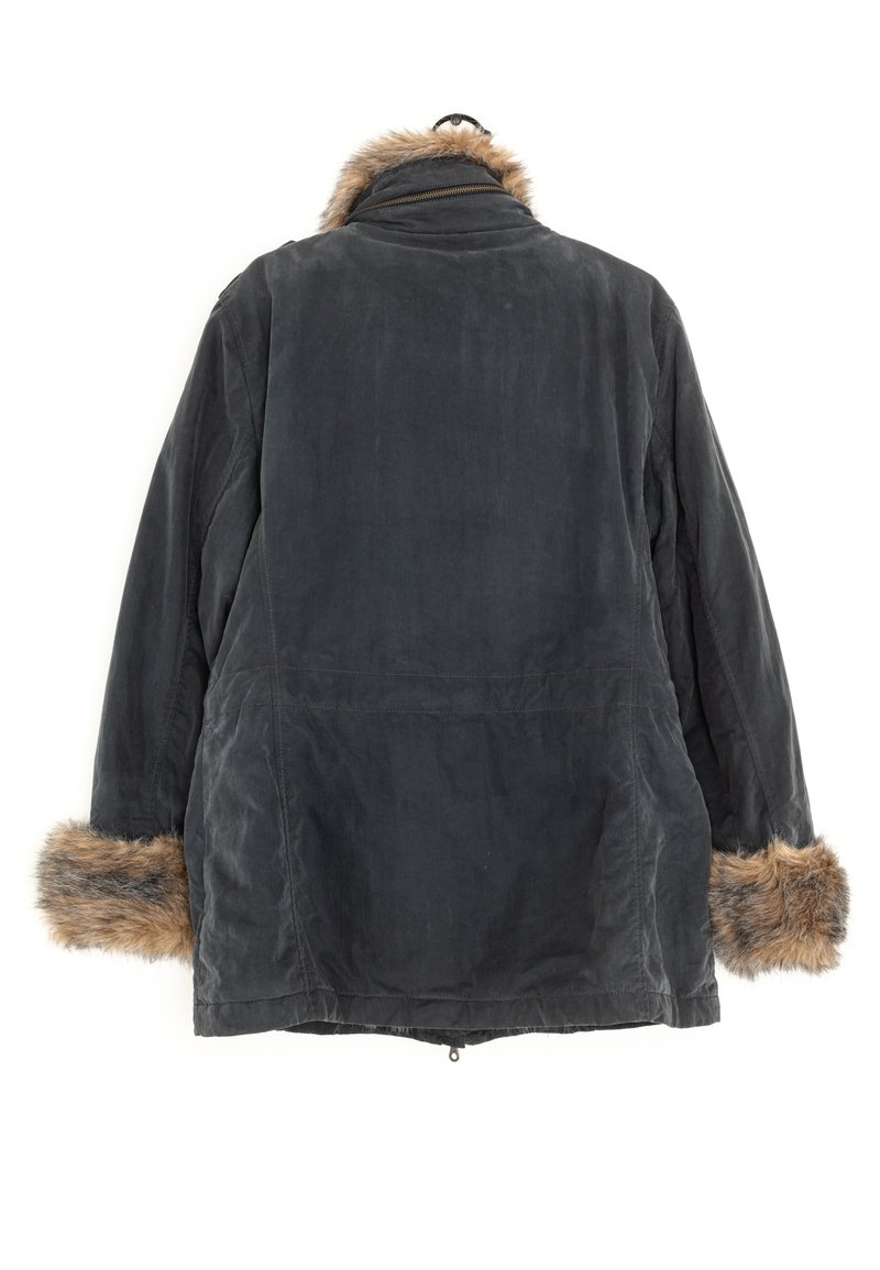 IQ Berlin Parka grey (Pre-owned) Zalando