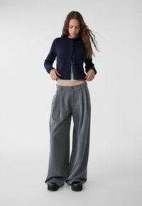 Stradivarius BUTTONED - Cardigan - dark blue
