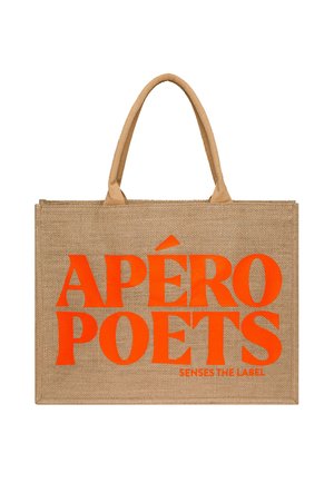 Natürliche Jutetasche mit zwei Henkeln und großem, fettgedrucktem orangem Text "APÉRO POETS" sowie kleinerem Text "SENSES THE LABEL."