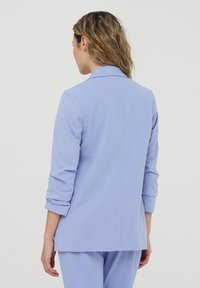 Terranova OPEN WITH RUFFLED SLEEVES - Blazer - lavanda
