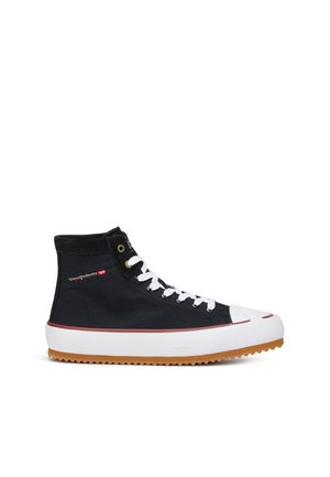 Vysoké tenisky - black