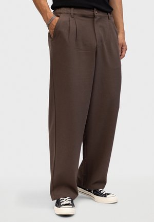 Redefined Rebel, ALEX PANTS BAGGY FIT - Панталони - turkish coffee