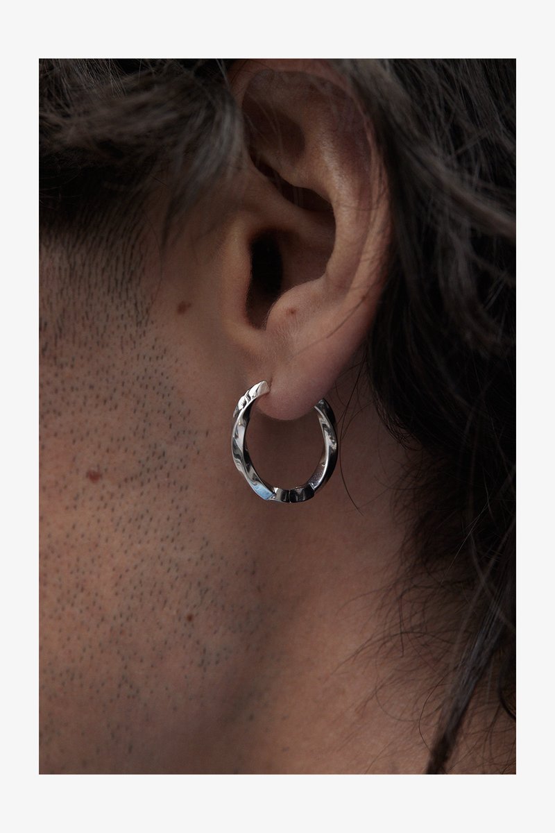 Avgvst MUSELET HOOPS - Fülbevalók - silver coloured