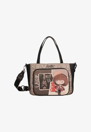 Bolso tote acolchado gris con detalles en negro, que presenta ilustraciones y textos caprichosos. Incluye asas dobles y una correa de hombro desmontable.