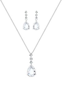 Collana d'argento con un pendente in pietra preziosa trasparente a forma di goccia, presenta tre piccole pietre rotonde sopra. Orecchini a goccia abbinati inclusi.