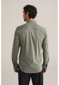 Unausgewählt, army green