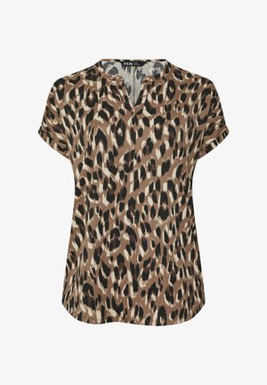 Blusa marrón de manga corta con estampado de leopardo en negro y beige, y pequeño cuello en V.