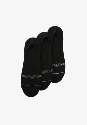 Tre paia di calzini neri in cotone alla caviglia con una texture liscia. Ognuno presenta un logo bianco e una striscia grigia vicino alla suola.