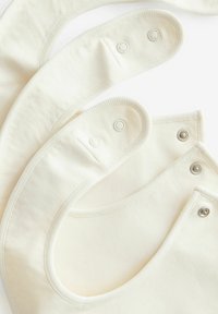 Thumbnail Image 2