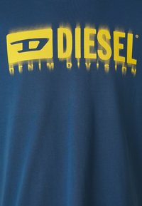Diesel ADJUST - Marškinėliai su spaudiniu - blue