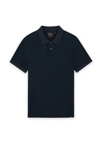 Marineblå polo-shirt lavet af struktureret stof. Har en klassisk krave, korte ærmer og placket med tre knapper. Gul logo-detajle nederst.