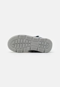Superfit MARS - Snowboot/Winterstiefel - grey/green