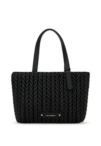 Sac fourre-tout noir en matériau matelassé avec un motif tressé, doté de deux poignées plates et d'un accent de logo en métal sur le devant.