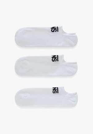 Tres pares de calcetines de algodón blanco hasta el tobillo con acentos de logo negro en el borde superior. Textura suave y diseño de punta redondeada para mayor comodidad.