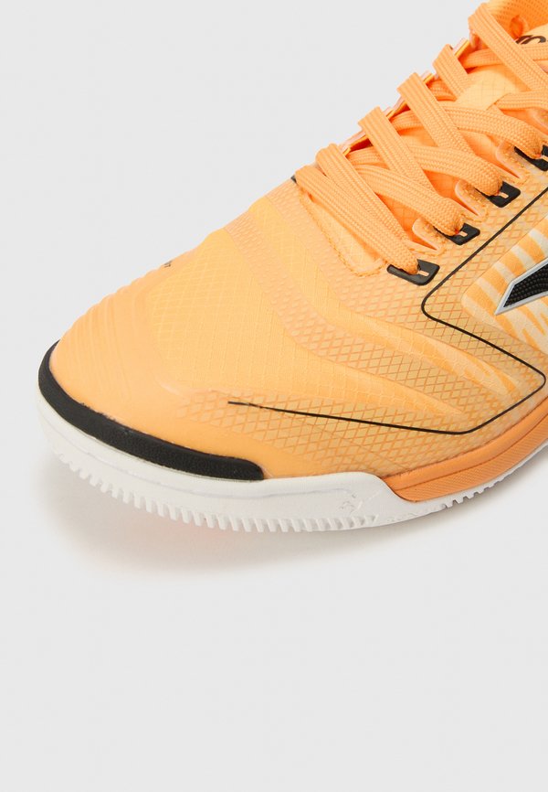 INVICTO - Indoor football boots - orange4