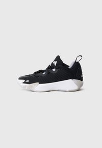 Δεν επιλέχθηκε, core black/halo silver-coloured/white