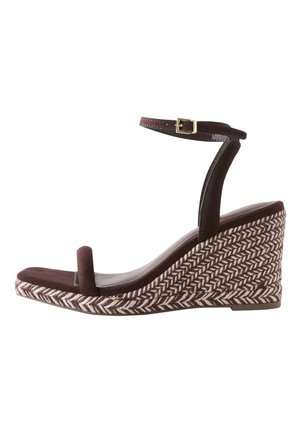 REGULAR FIT-SQUARE TOE - Sandali con tacco - chocolate brown